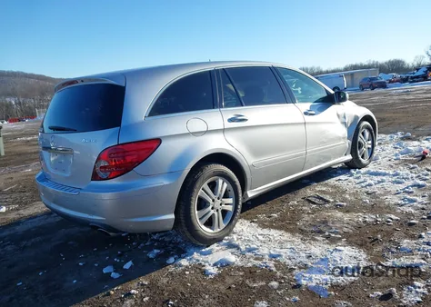 2009 Mercedes-Benz R 350 4Matic z USA, uszkodzony, nr VIN 4JGCB65E09A092180